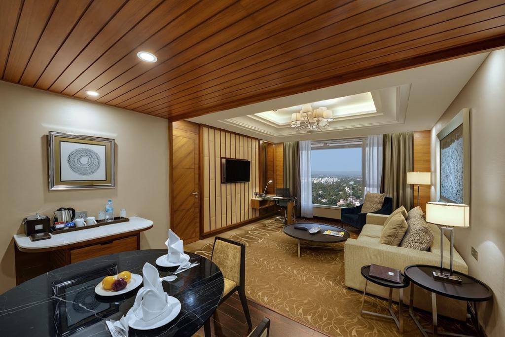 Hotel Sayaji Kolhapur Esterno foto