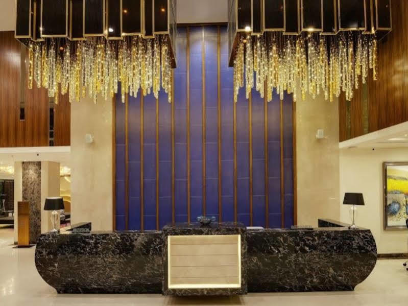Hotel Sayaji Kolhapur Esterno foto