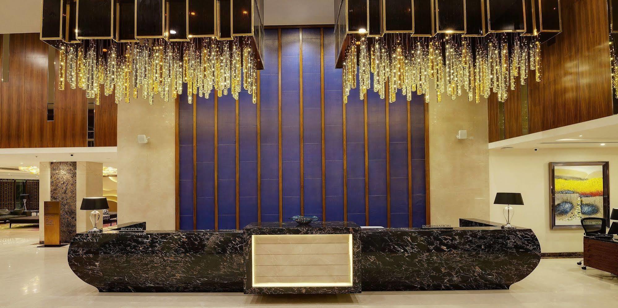 Hotel Sayaji Kolhapur Esterno foto